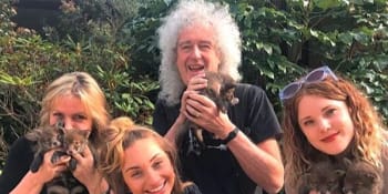 Rocker s velkým srdcem: Kytarista skupiny Queen Brian May zachraňuje ježky