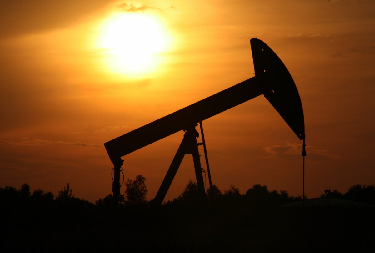 Cena severoamerické ropy WTI s dodáním v květnu se propadla do záporných hodnot.
