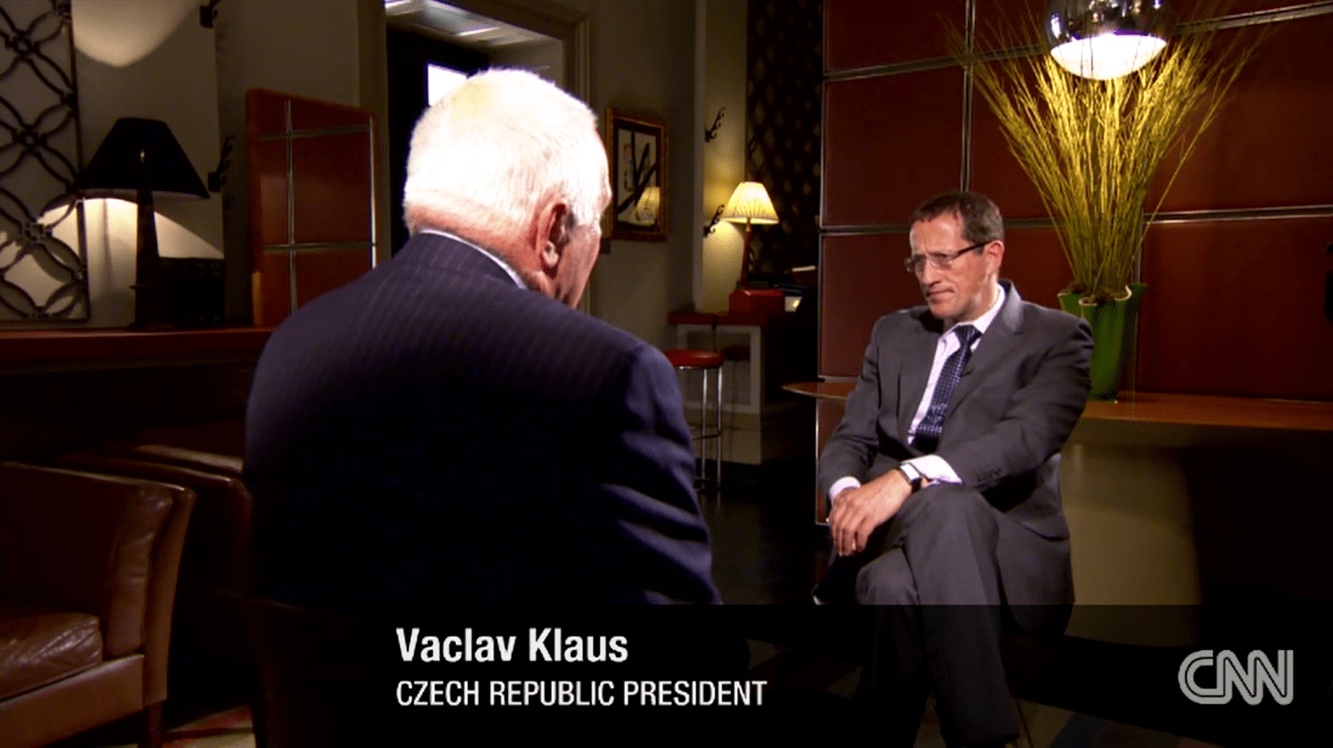 Richard Quest vyzpovídal i někdejšího českého prezidenta Václava Klause