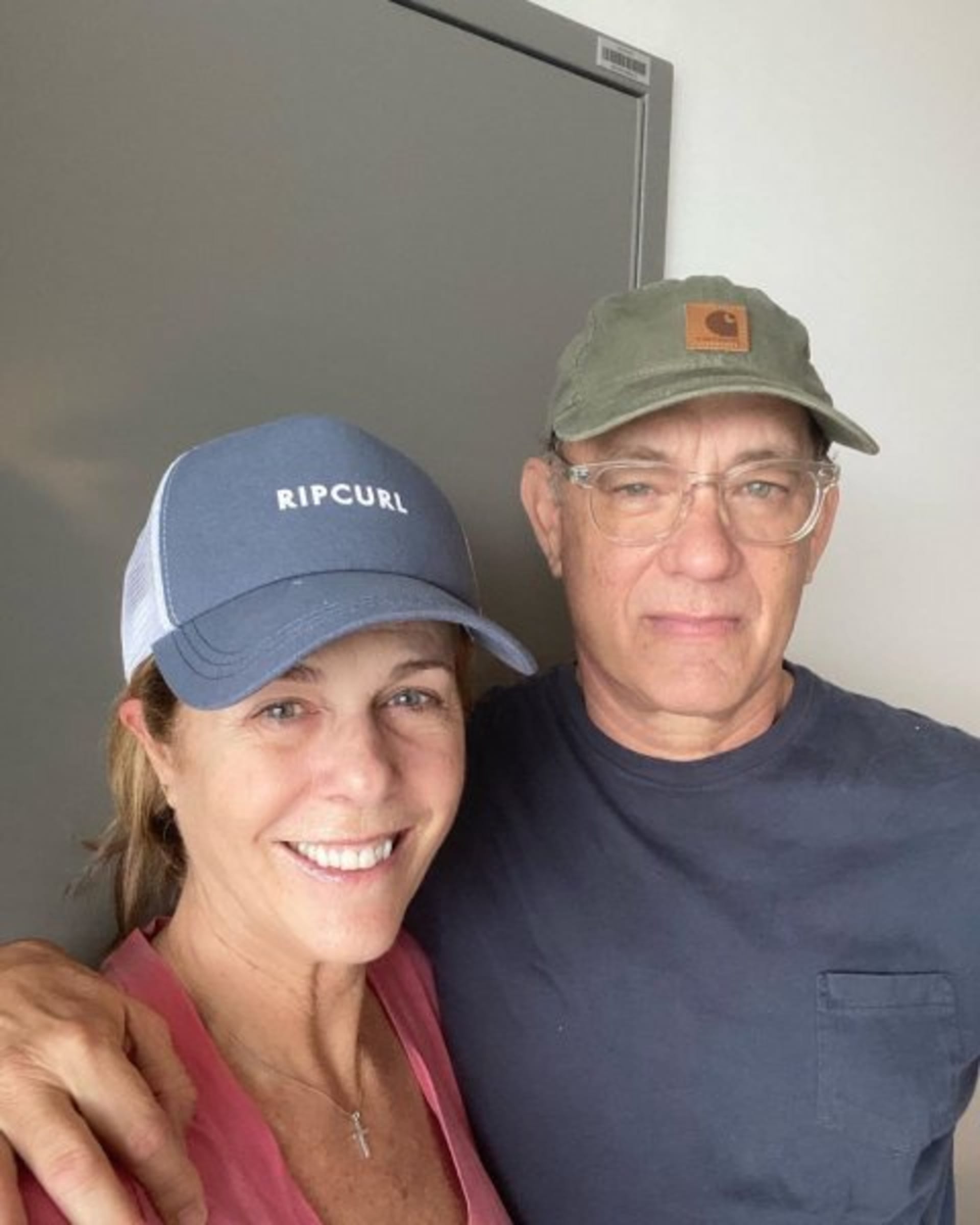 Tom Hanks s manželkou. 