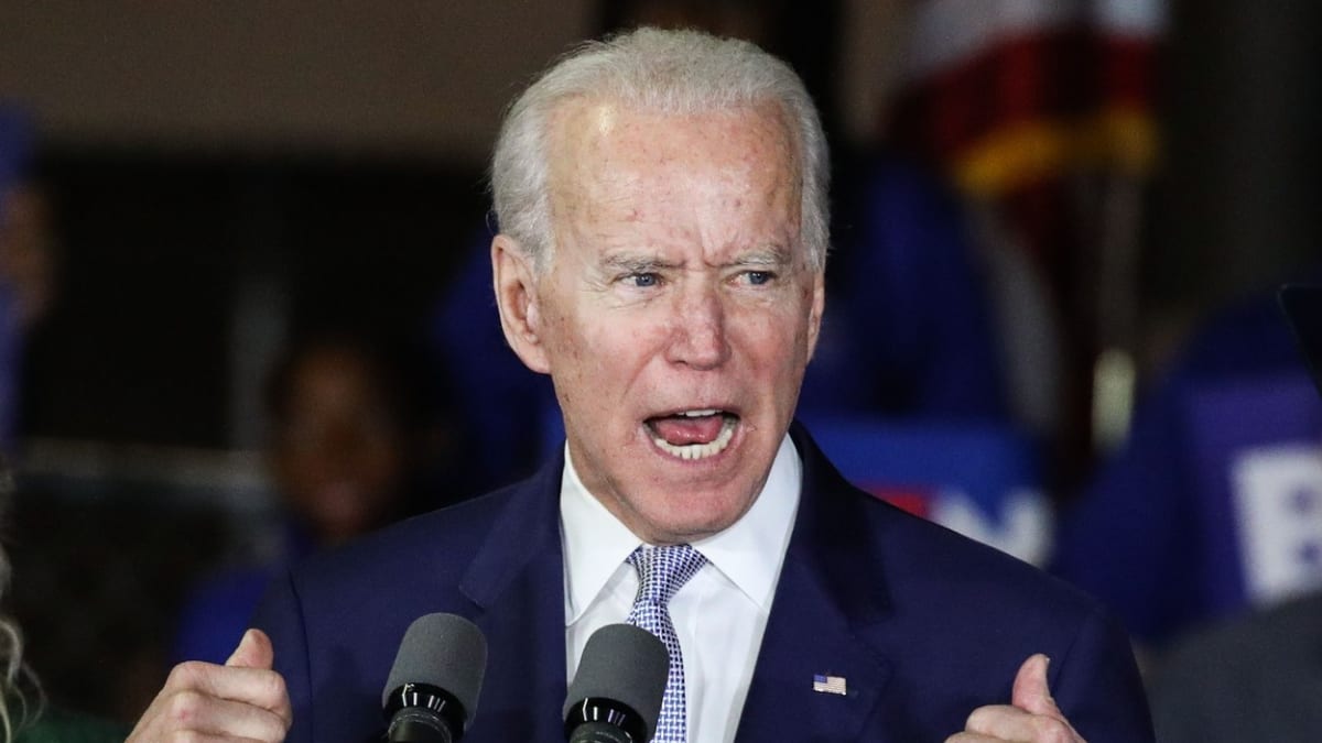 Joe Biden se 8. dubna 2020 stal jediným demokratickým kandidátem na prezidenta.