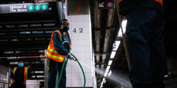 Koronavirus: Provoz metra v New Yorku poprvé v historii plánovaně zastaven