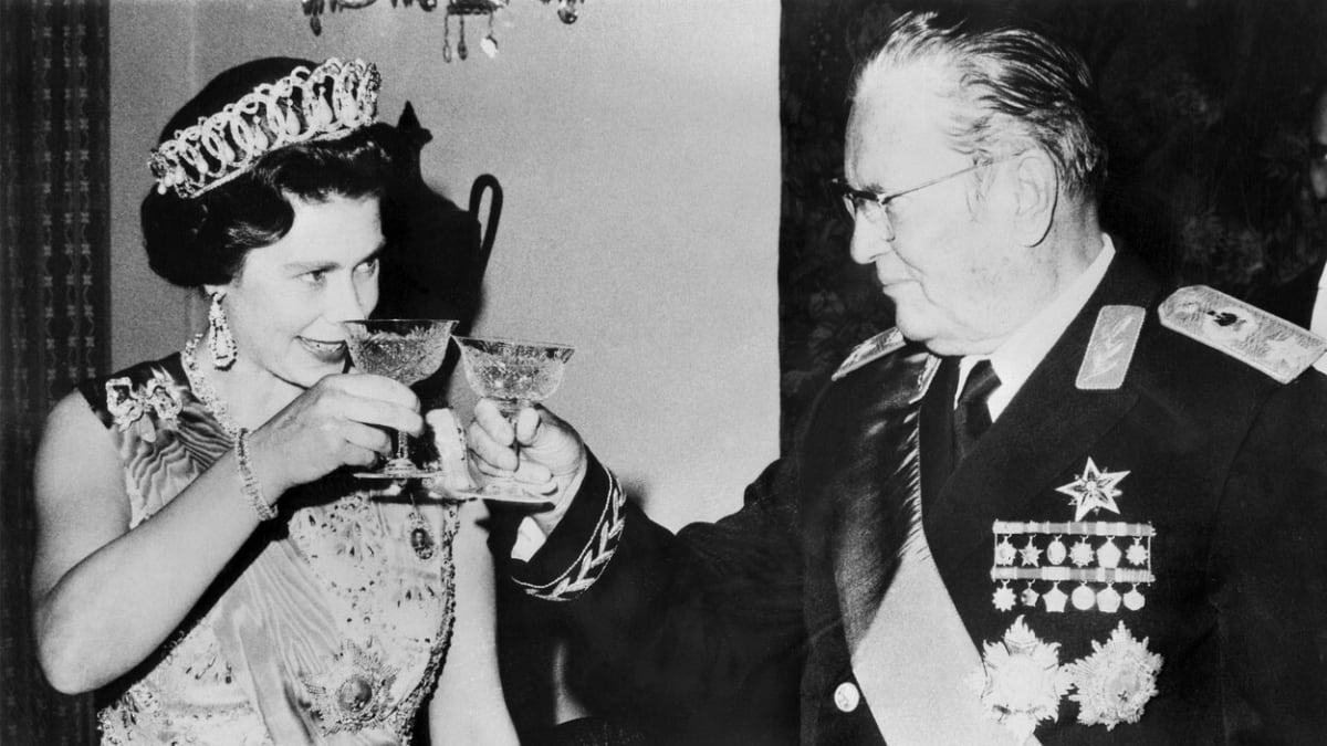 V roce 1972 navštívila Jugoslávii královna Alžběta II.