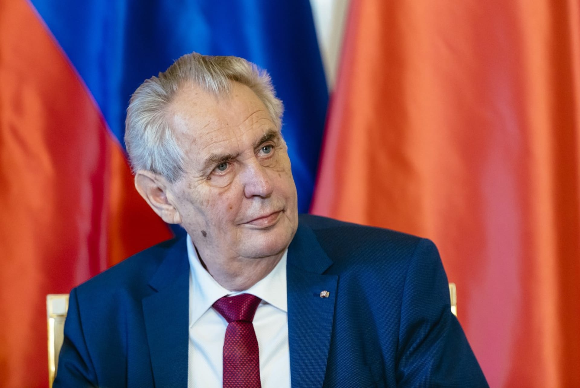 Prezident republiky Miloš Zeman nepojede do Moskvy na vojenskou přehlídku