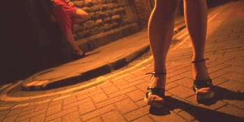 Prostituce v krizi. Kvůli pandemii výrazně klesly výdaje Čechů za sexuální služby