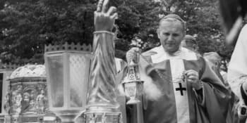 Před 100 lety se narodil papež Jan Pavel II.: 11 překvapivých faktů, které jste o něm nevěděli