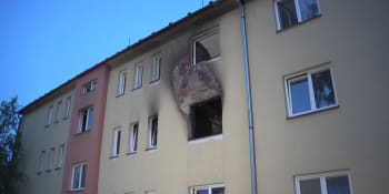 Děti založily v bytě v Havířově požár, při kterém zemřely. Policie obvinila matku