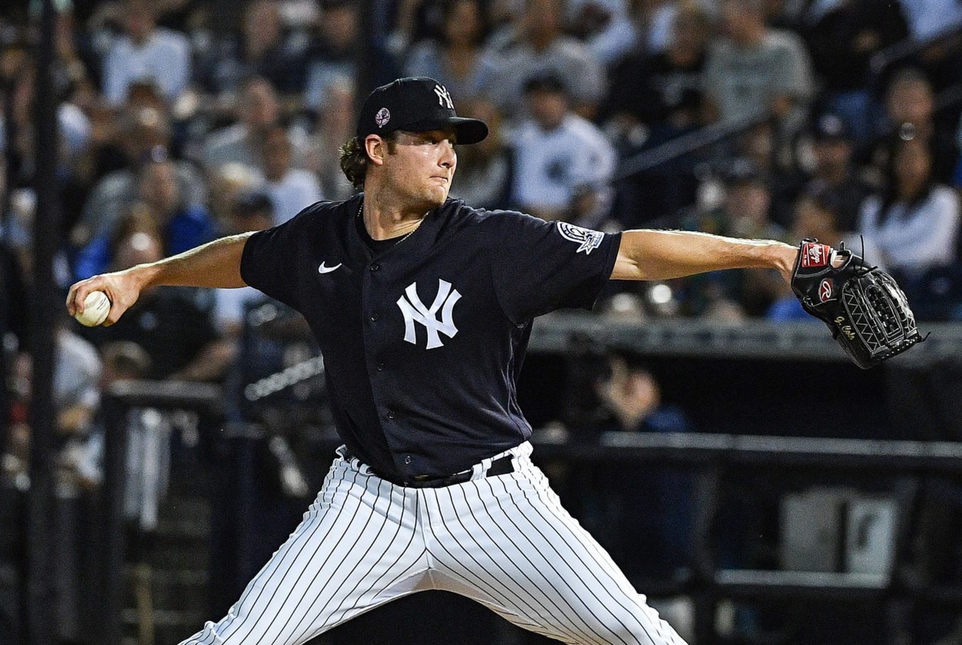 Nadhazovač celku baseballové MLB New York Yankees Gerrit Cole by mohl přijít o více než 75 procent svého sezonního platu.