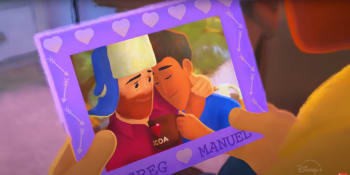 Pixar uvedl svůj historicky první animák s homosexuální hlavní postavou