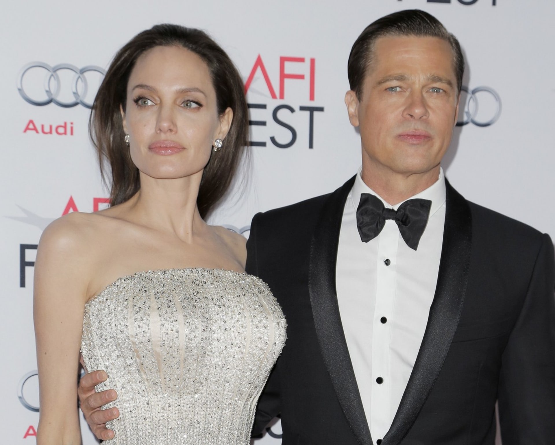 Brad Pitt a Angelina Jolieová (2016)