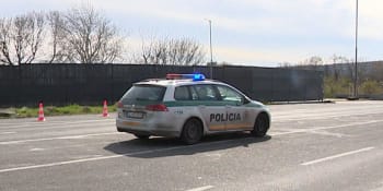 Další nehoda opilého řidiče na Slovensku. Naboural do sloupu, nadýchal téměř pět promile