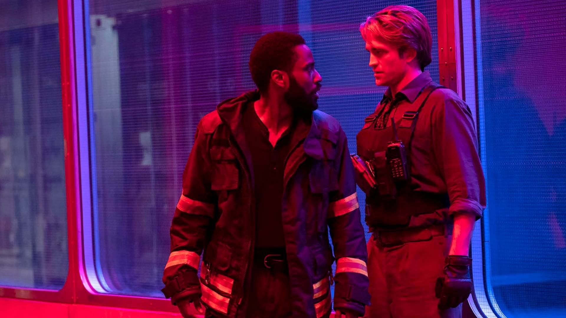 Tenet (16. července 2020): Nová sci-fi Christophera Nolana (Temný rytíř, Počátek) má být velkým „po-pandemickým“ comebackem hollywoodských filmů. Jak už je u Nolana zvykem, propagační kampaň stojí hlavně na utajení většiny příběhu.