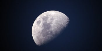ŽIVĚ: Podívejte se na polostínové zatmění Měsíce