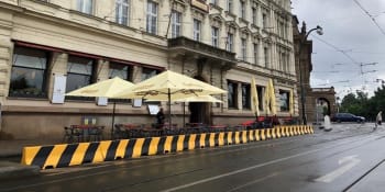 Je tam plno, když svítí sluníčko, hájí náměstek kontroverzní uzavírku v centru Prahy