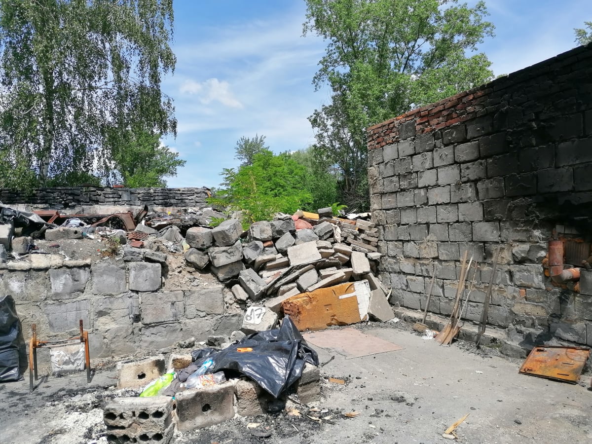 Ruiny vybydlených garáží v Přívoze