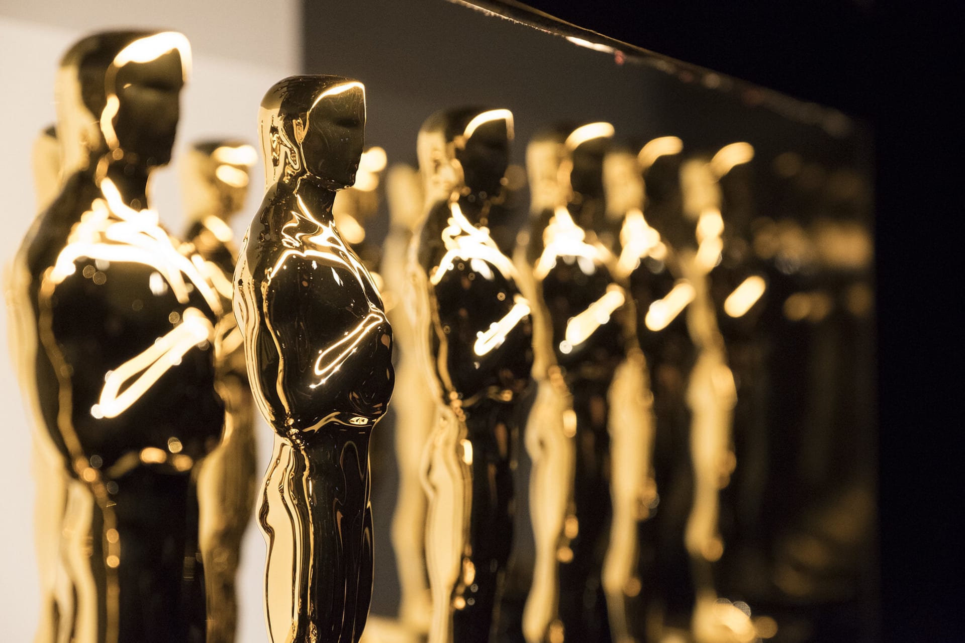 Udílení filmových cen Oscar v roce 2021 by se mělo uskutečnit až v dubnu, ne jako tradičně v únoru.