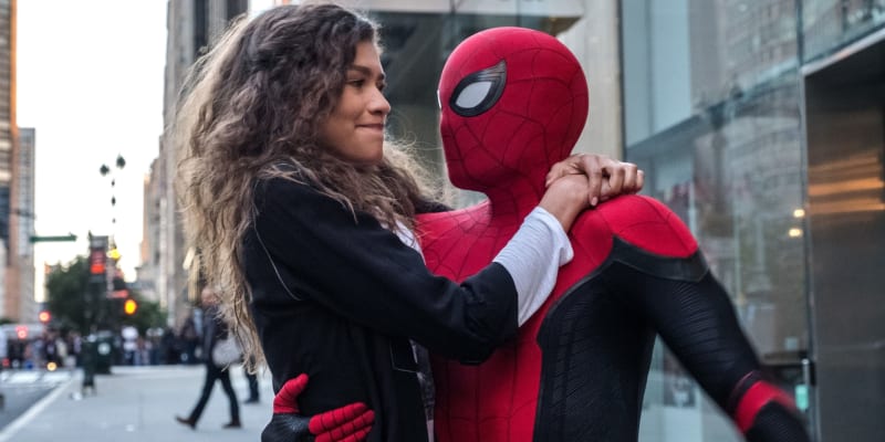Nový Spider-Man (28. října 2021): O třetí sólovce nového Petera Parkea toho zatím moc nevíme. Za kameru se vrátí Jon Watts, režisér prvních dvou dílů, a před ni všichni staří známí. Další informace Marvel jako obvykle drží pod pokličkou.