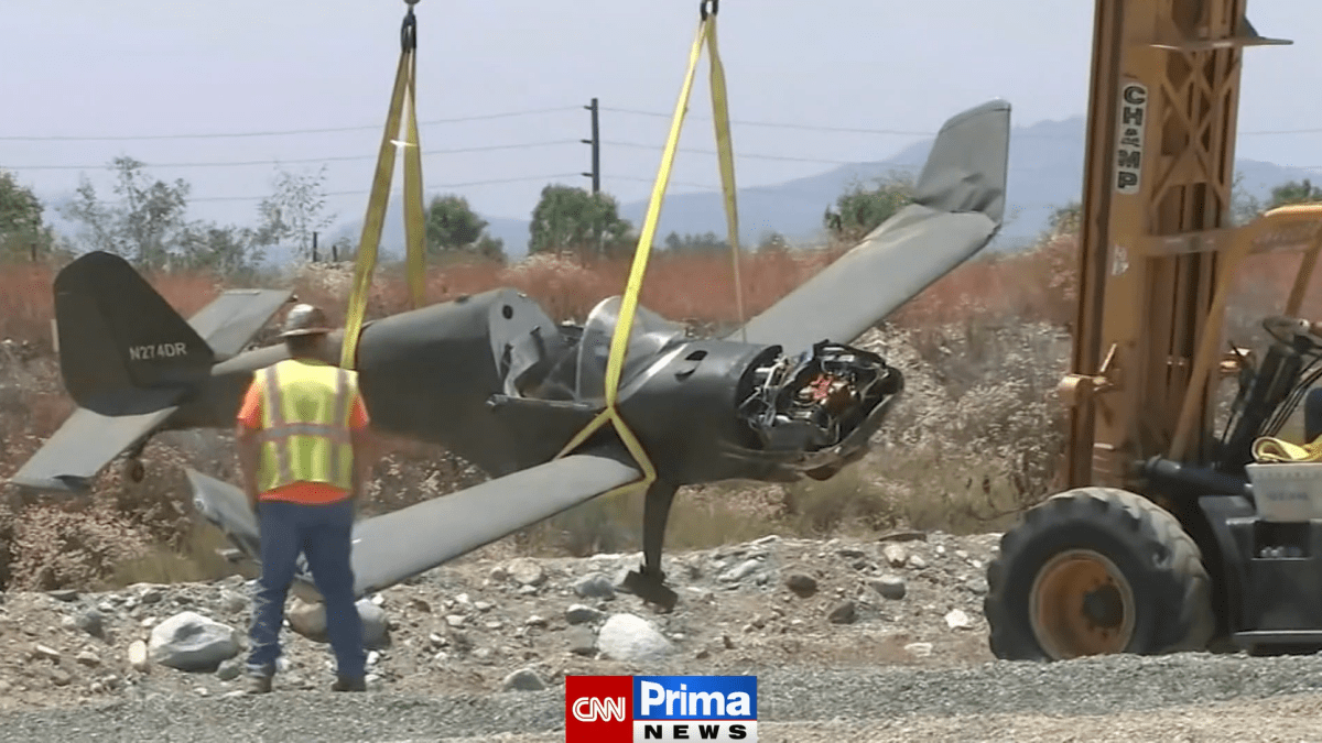 Senior v USA sestrojil letadlo, kvůli ulomené vrtuli téměř zemřel