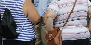 Obézní lidé jsou dvakrát ohroženější nákazou. Nemusí u nich ani fungovat vakcína