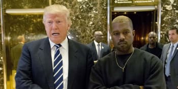 Rapper West sundal Trumpovu červenou kšiltovku a hodlá vyhrát prezidentské volby