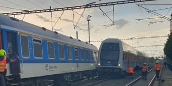 Srážka vlaků v Praze: Škoda přesáhne 5 milionů, Běchovicemi se už jezdí bez omezení