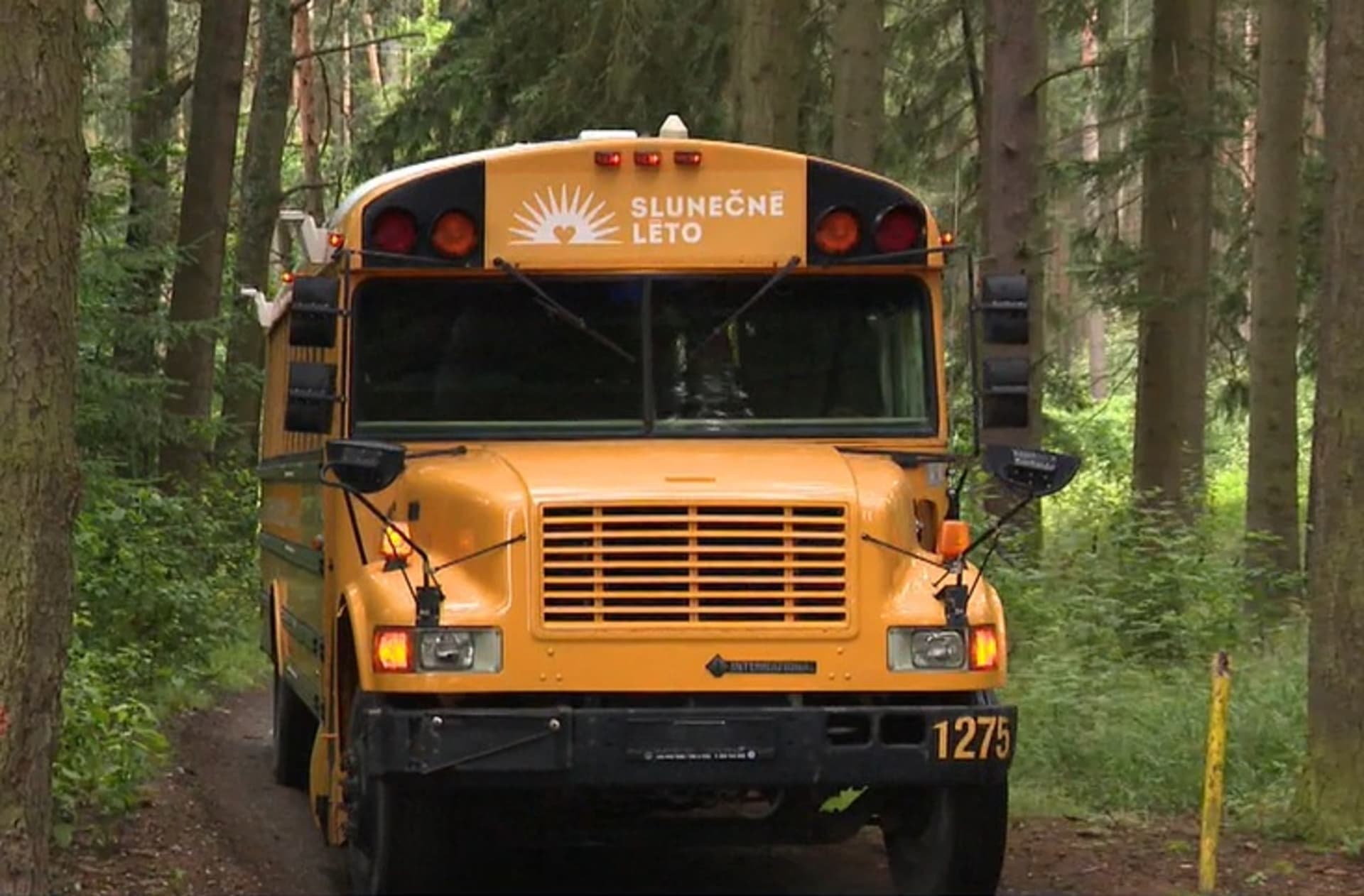 Slunečný autobus bude objíždět tábory celé léto