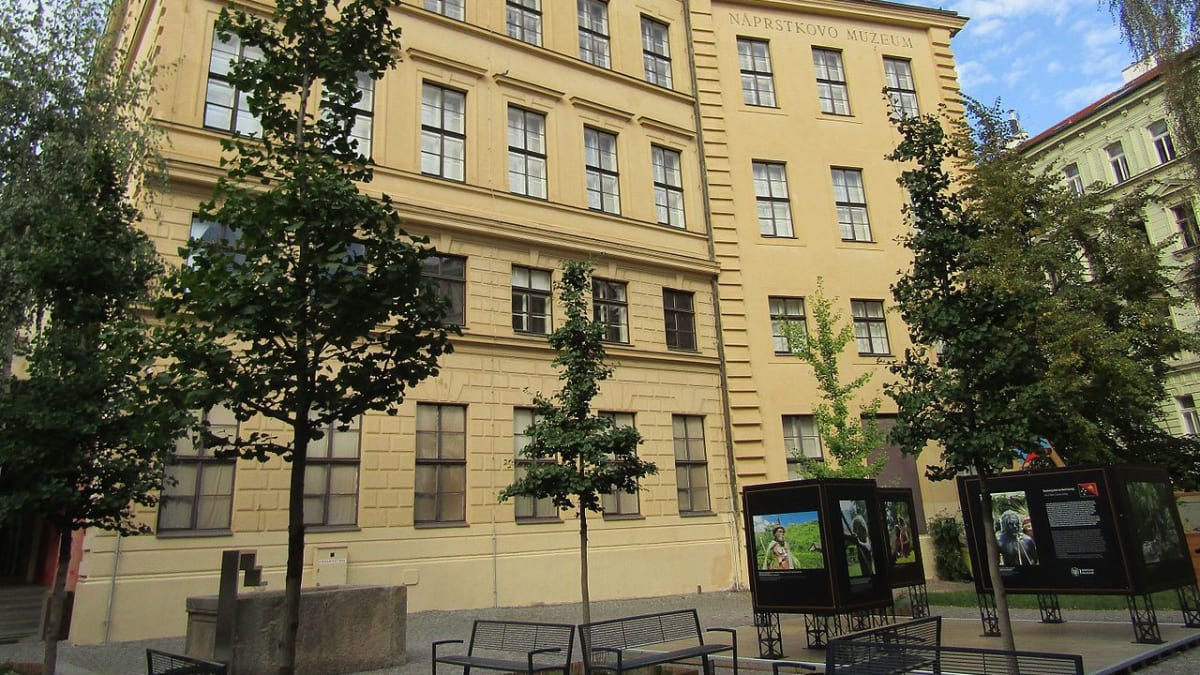 Budova náprstkova muzea v Praze