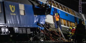 Fuj, vole, to byla rána! Policie zveřejnila záznam ze srážky vlaků u Českého Brodu