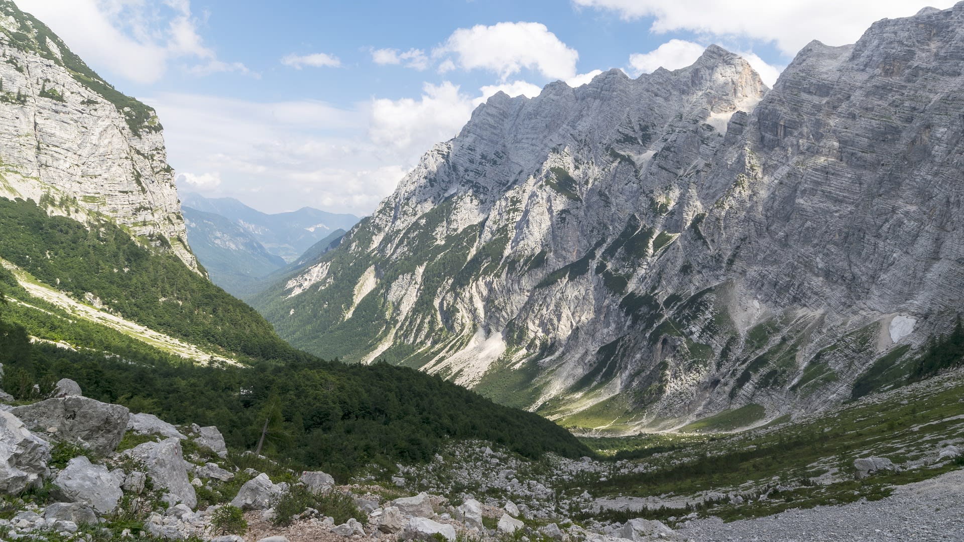 Češce hrozí v Rakousku vězení kvůli smrti syna při túře v horách. (Ilustrační foto: Pixabay)