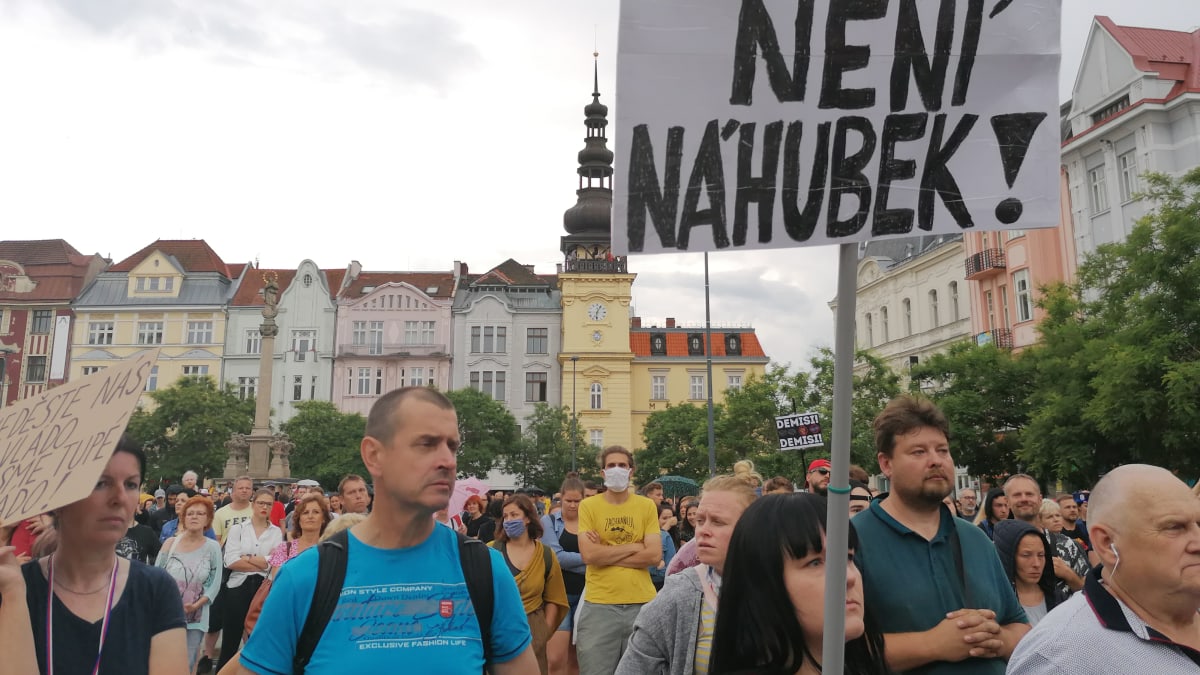 Demonstrace proti omezování svobod v důsledku boje s koronavirem v Ostravě