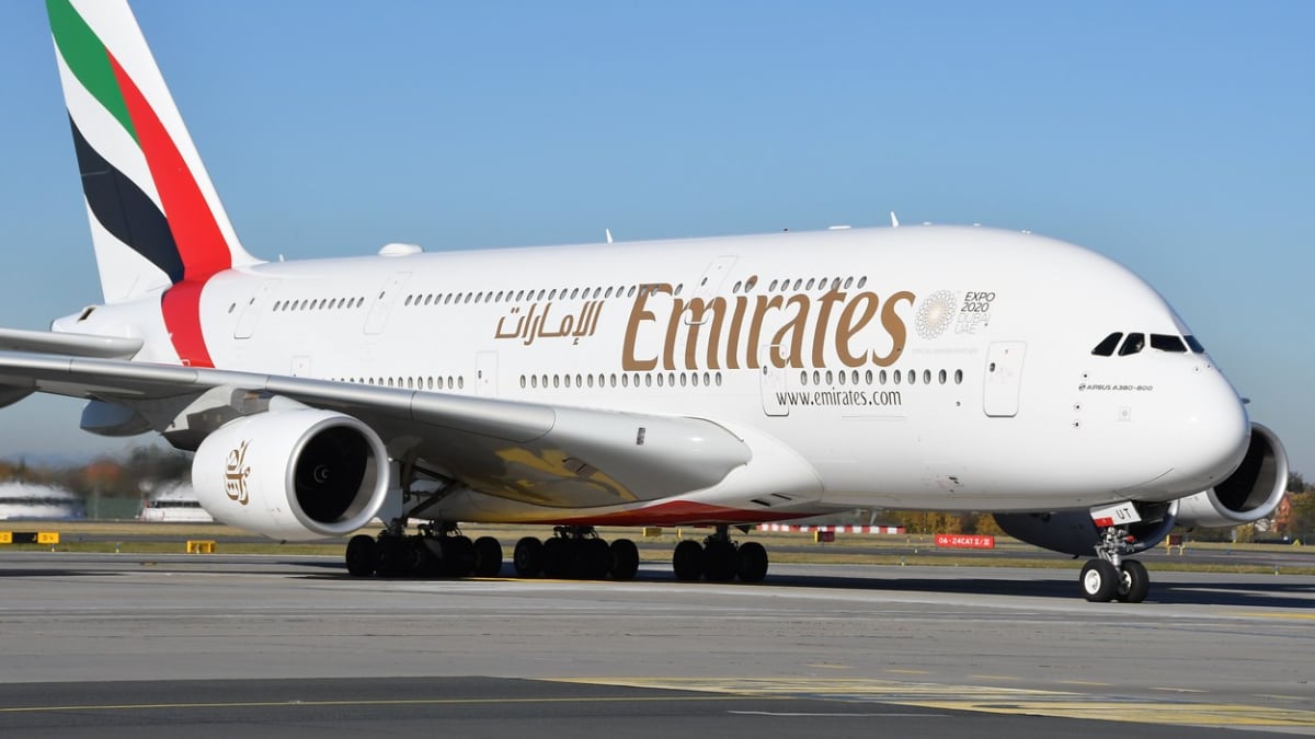 Emirates mají k dispozici přes sto letadel typu Airbus A380. 