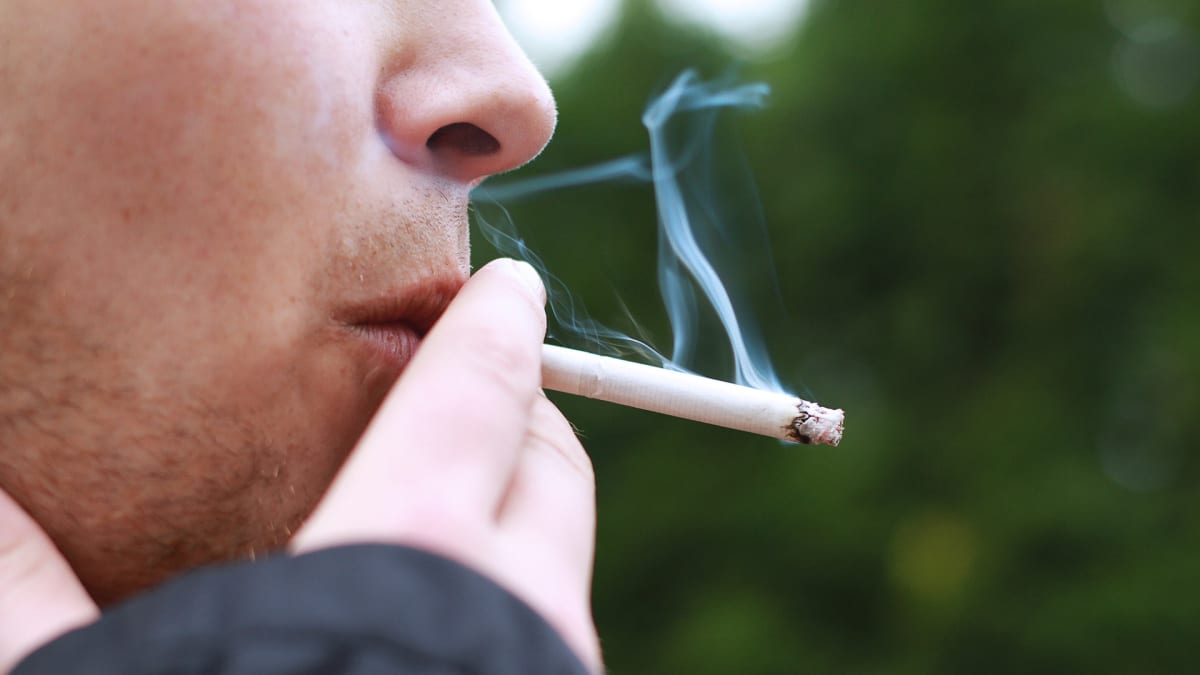 Rakovina plic postihuje obvykle kuřáky. Není to ale podmínkou. 