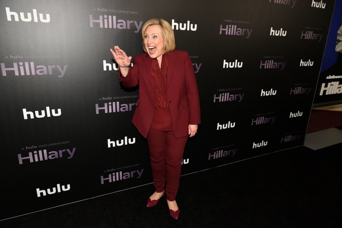 Hillary Clintonová na premiéře filmu Hillary, který mapuje celou její politickou kariéru.