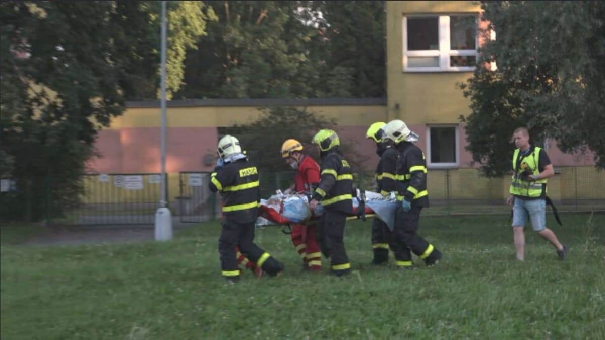 Požár paneláku v Bohumíně už má jedenáct obětí