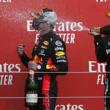 Max Verstappen a Lewis Hamilton Silverstone