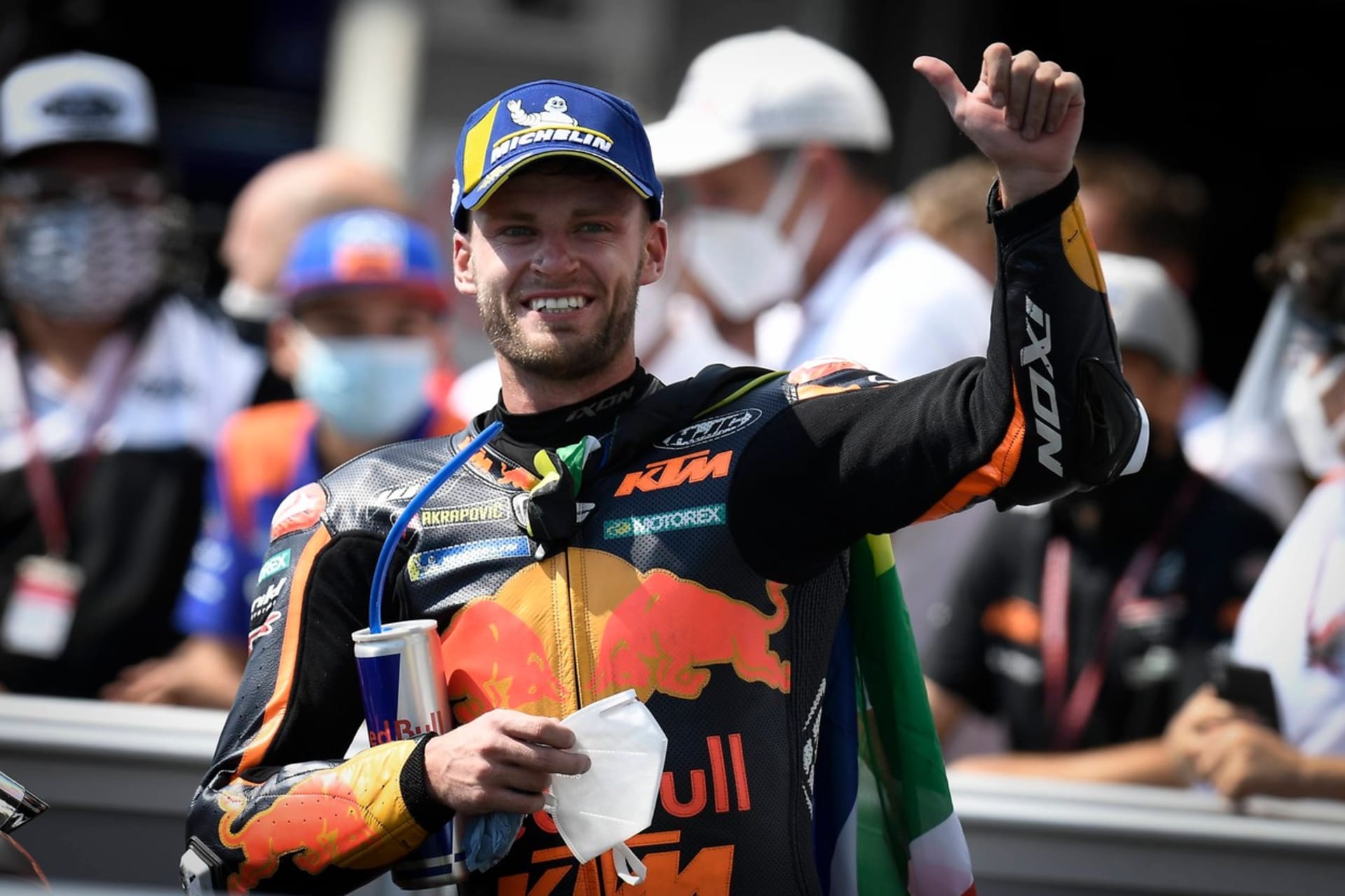 Brad Binder z rakouské stáje KTM si při brněnské Grand Prix České republiky vyjel své první vítězství v MotoGP.