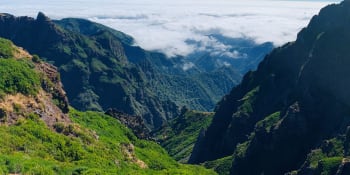 Poskytuje Madeira vysněnou dovolenou bez koronaviru, jak tvrdí? Zajeli jsme to ověřit 