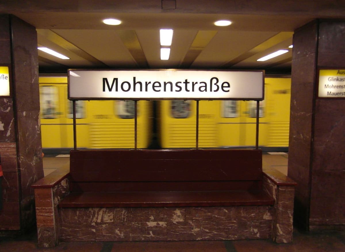 Stanice metra v Berlíně Mohrenstrasse
