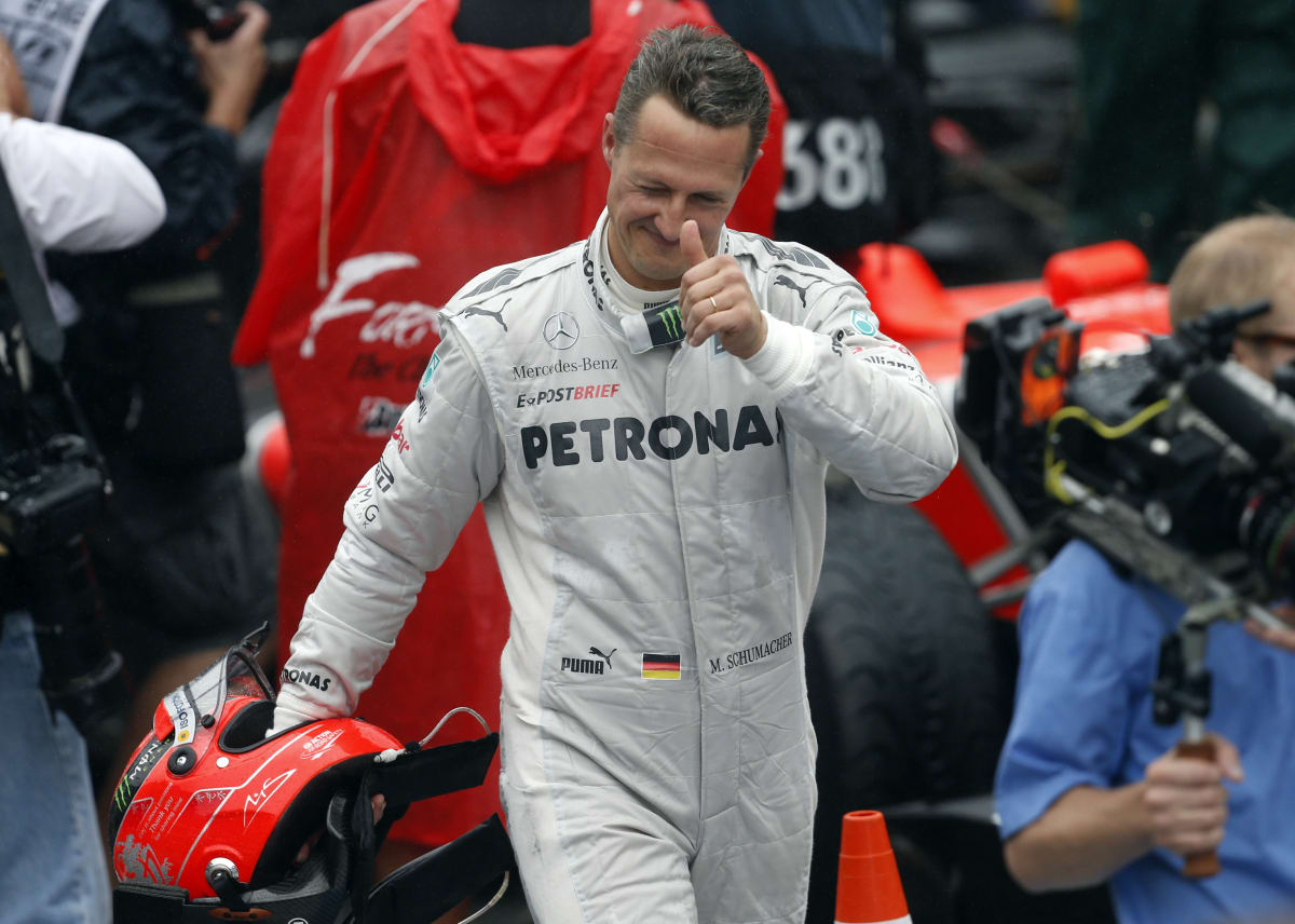 Končím a odcházím. Michael Schumacher po svém posledním závodě ve formuli 1 při Velké ceně Brazílie v listopadu 2012.