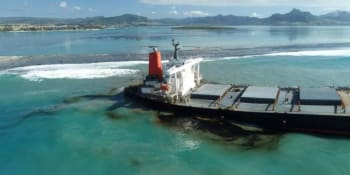 Ochránci bijí na poplach: Únik ropy na Mauriciu může zničit mořské rezervace!