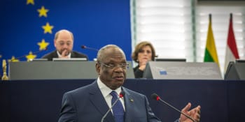Prezident afrického Mali rezignoval. Nechci, aby byla prolita krev, oznámil