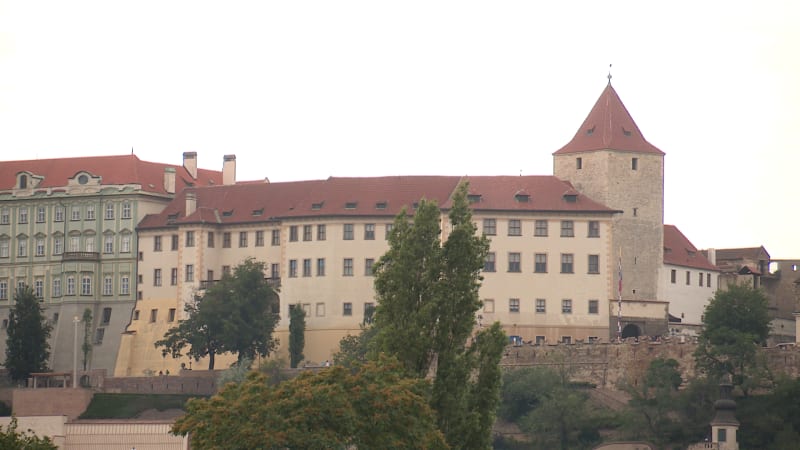 K Lobkowiczkému paláci vedou Staré zámecké schody. 