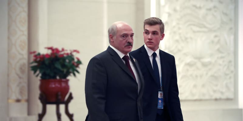 Alexandr Lukašenko se synem Nikolajem.