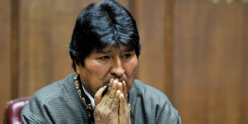 Exprezident Bolívie je obviněn ze sexu s nezletilou. Údajně s ní zplodil dceru