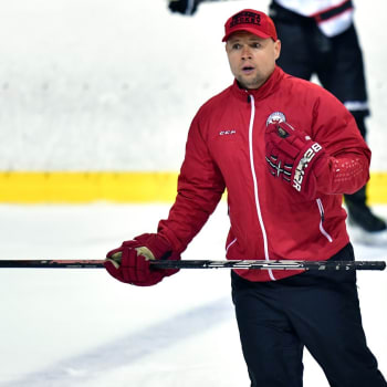 Hokejový trenér Martin Stloukal už zná trest za své svérázné výroky v kabině dorostenců Techniky Brno