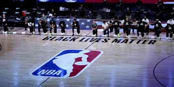 NBA začala s bojkoty zápasů jako první. Většina hráčů má jinou barvu kůže než bílou