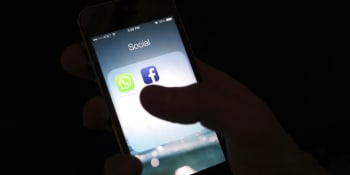 Facebook hrozí, že v Austrálii kvůli novému zákonu zakáže sdílení článků z médií