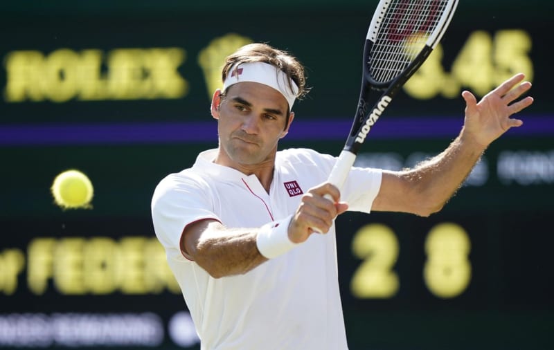 Roger Federer si do konce sezony tenis nezahraje. Ve světě počítačových simulací však může zářit dál.