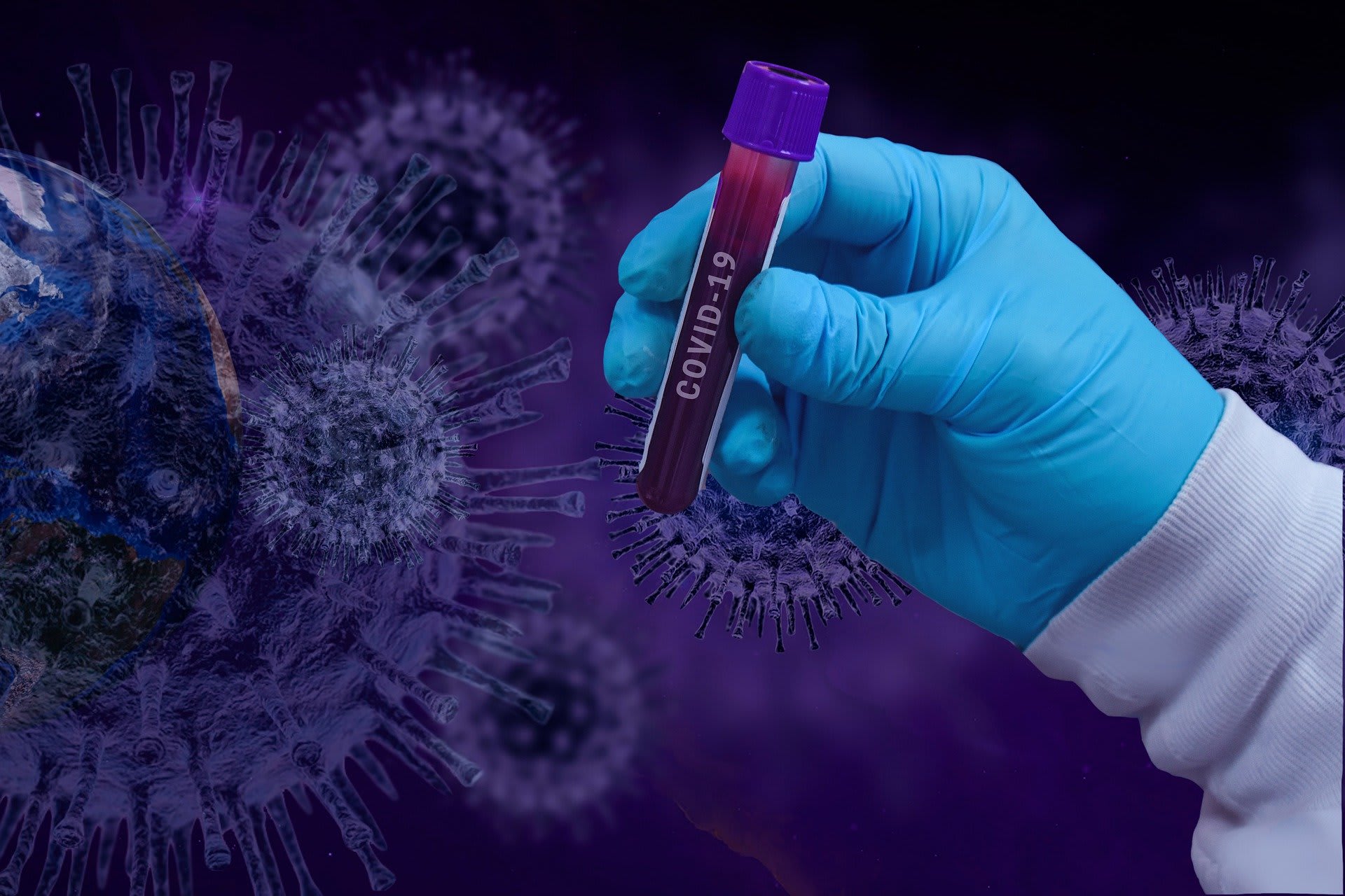 Koronavirus se v Česku šíří nejrychleji ze sousedních zemí.
