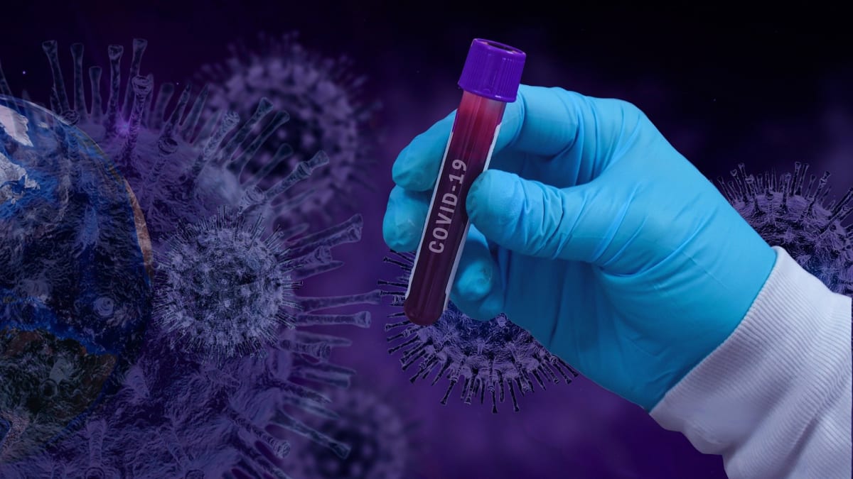 Koronavirus se v Česku šíří nejrychleji ze sousedních zemí.